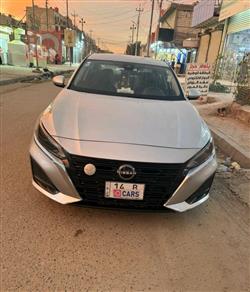 نيسان ألتيما